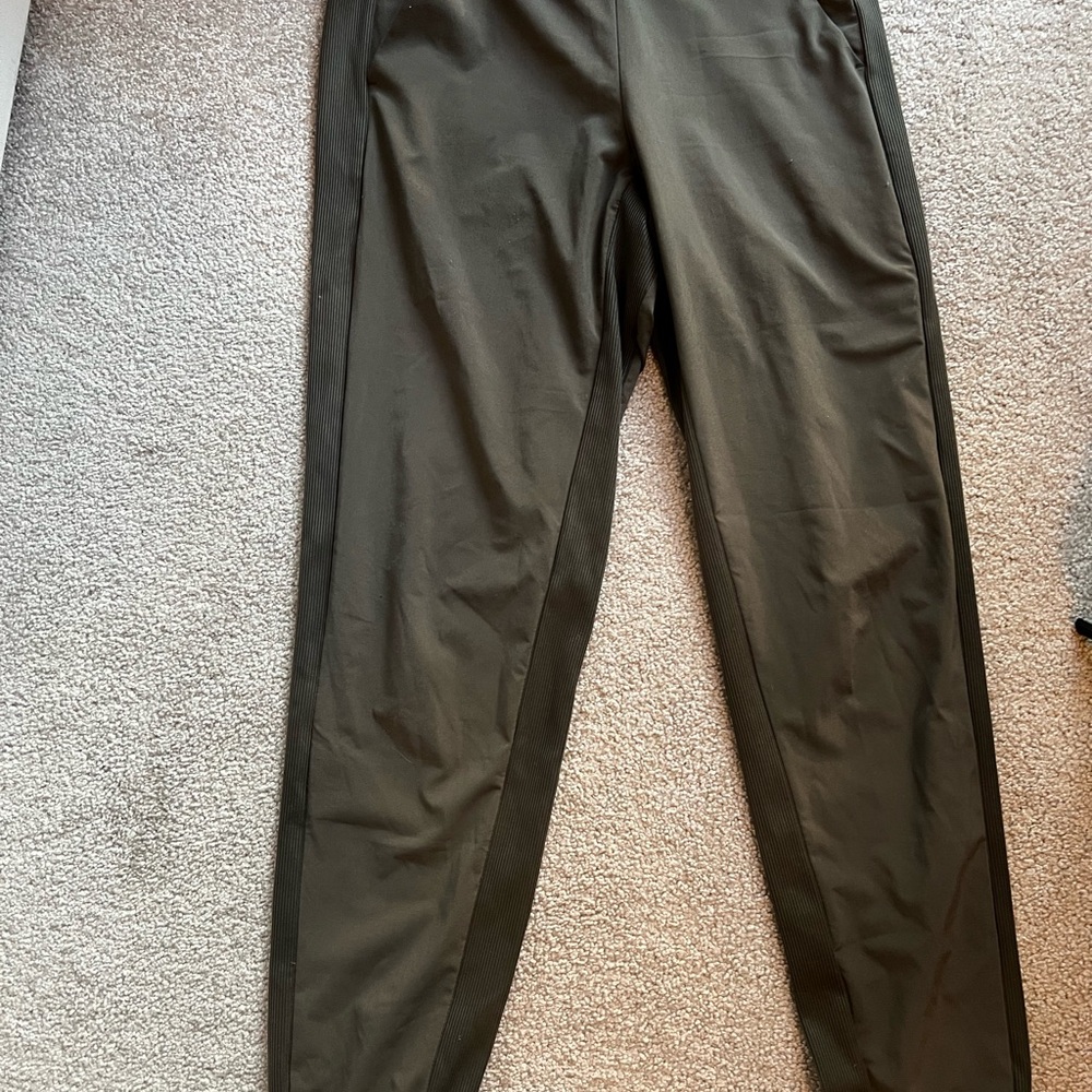 Athleta Green Brooklyn Joggers